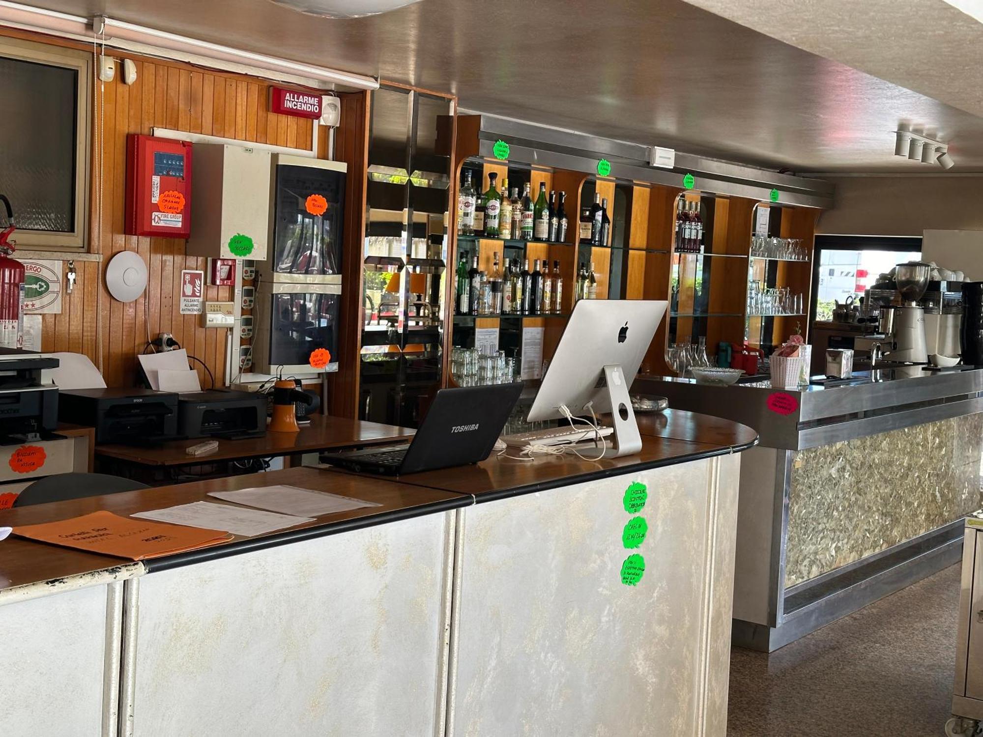城堡酒店 里米尼 外观 照片